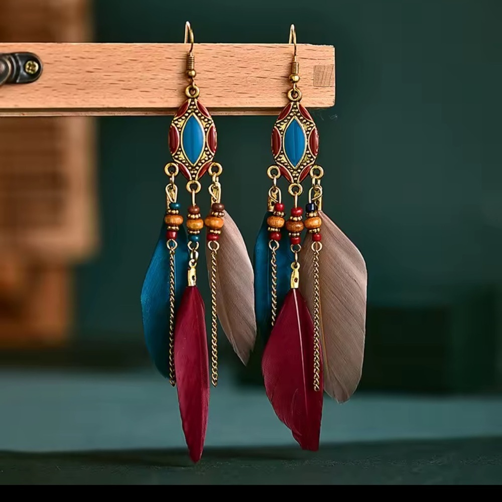 New Bohemian Ethnic Feather Earrings Handmade Tassel Beaded Dangle Earrings